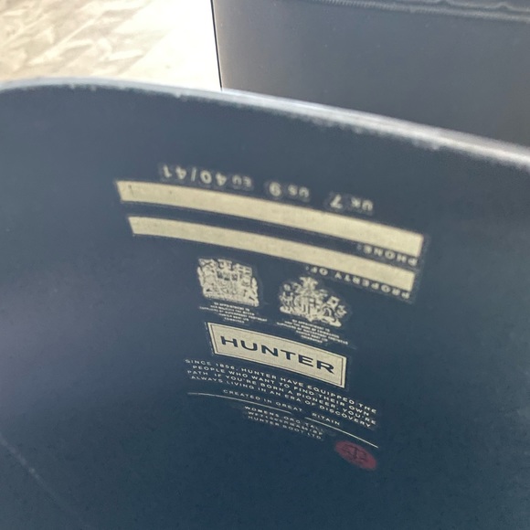 Women’s Tall Hunter boots- size 9 - Picture 3 of 4